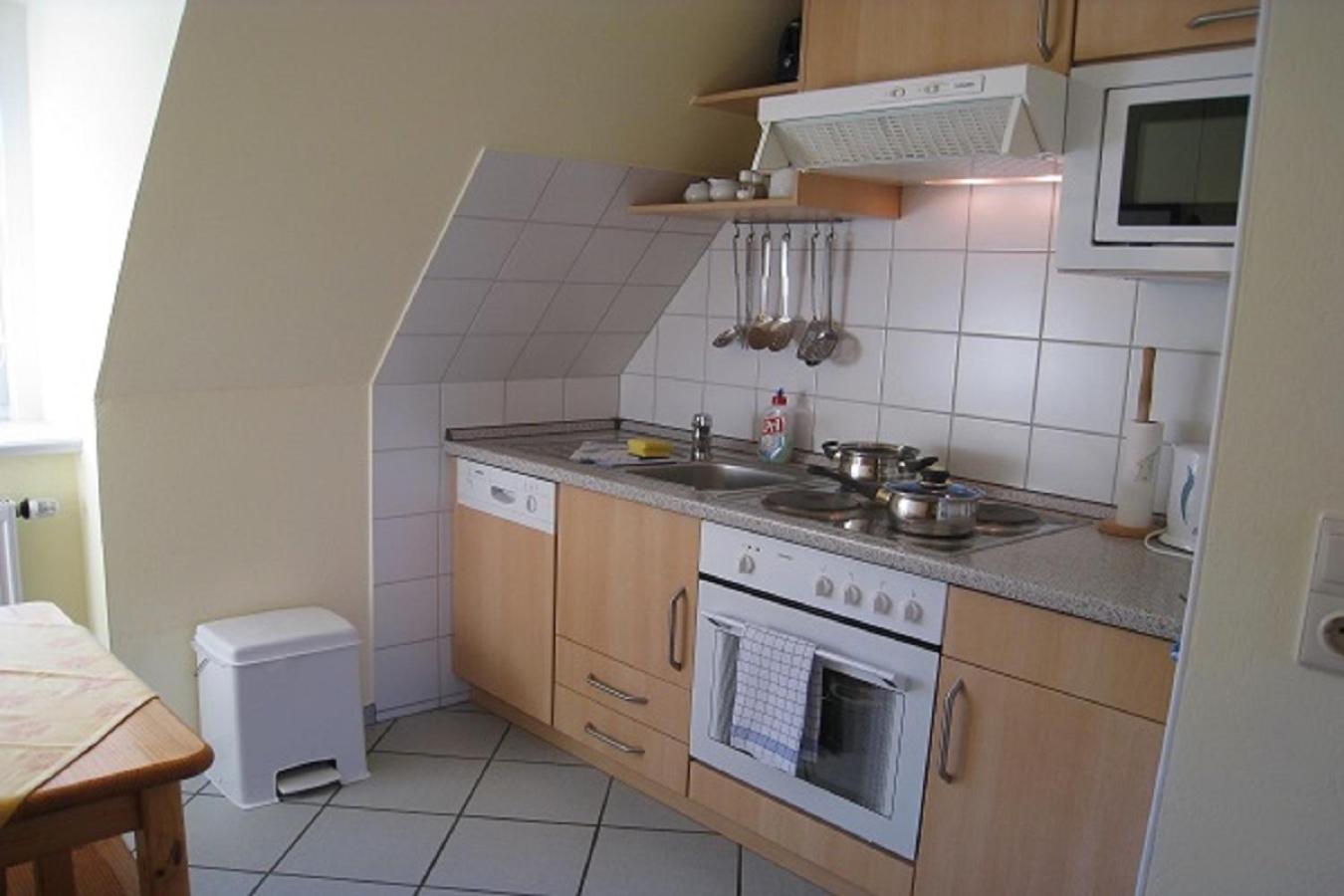 Haus Am Deich Appartement Utersum Buitenkant foto