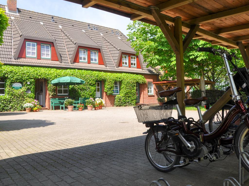 Haus Am Deich Appartement Utersum Buitenkant foto