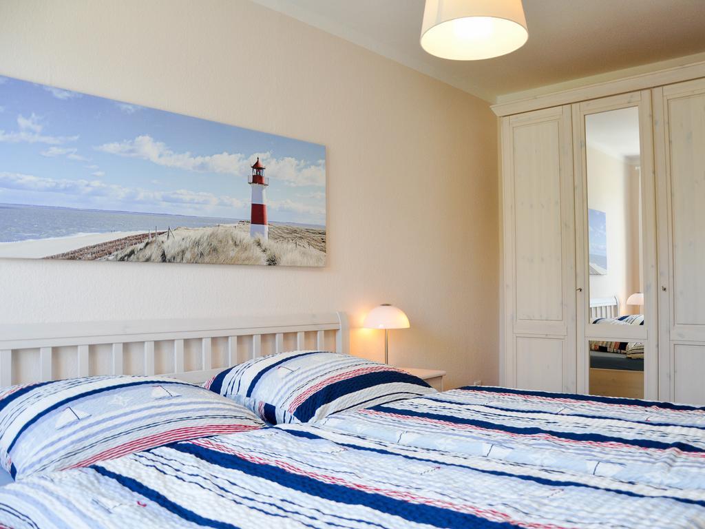 Haus Am Deich Appartement Utersum Buitenkant foto